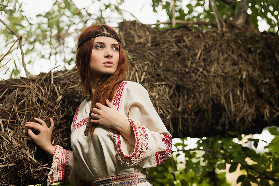 Women in Slavic costumes in Lusaka