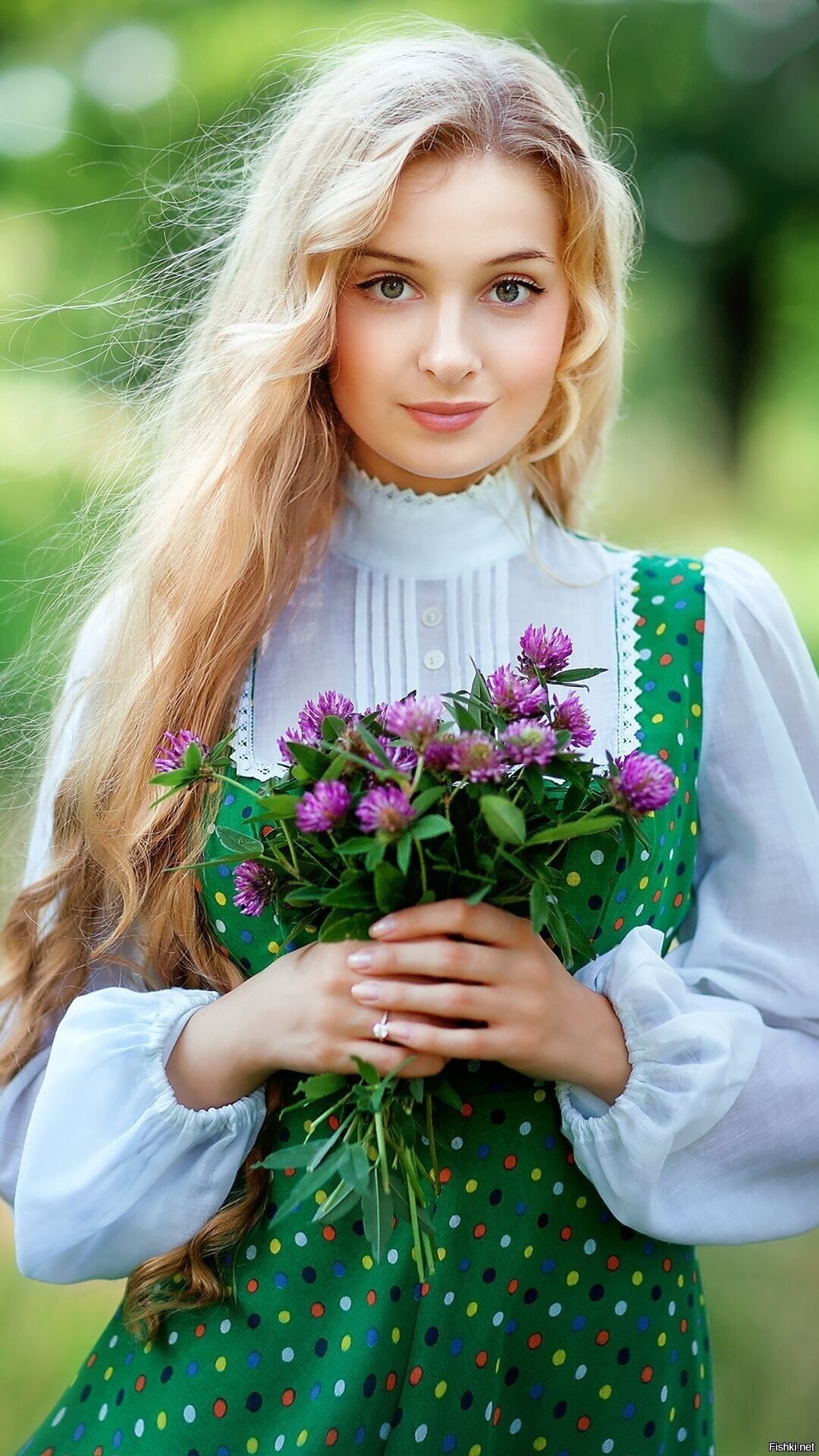 Girls in Slavic costumes in Lusaka